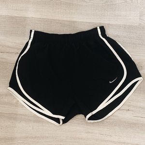 NEW Nike Tempo Running Shorts